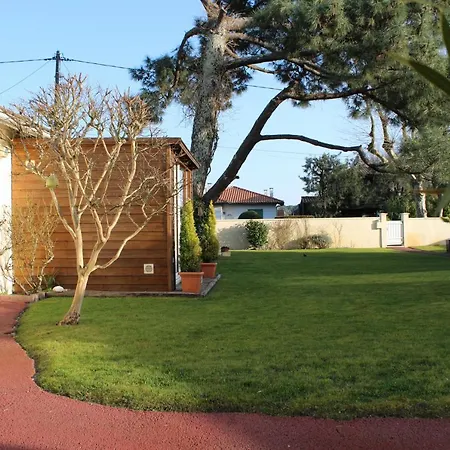 2 Personnes Proche De La Plage Apartmán